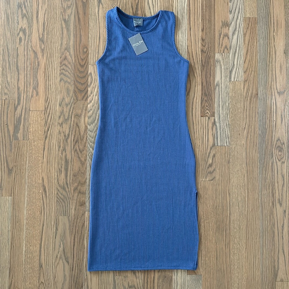 EUC Olivia Rae Sleeveless Dress sz Medium Ribbed Bodycon Tank Back Blue Casual